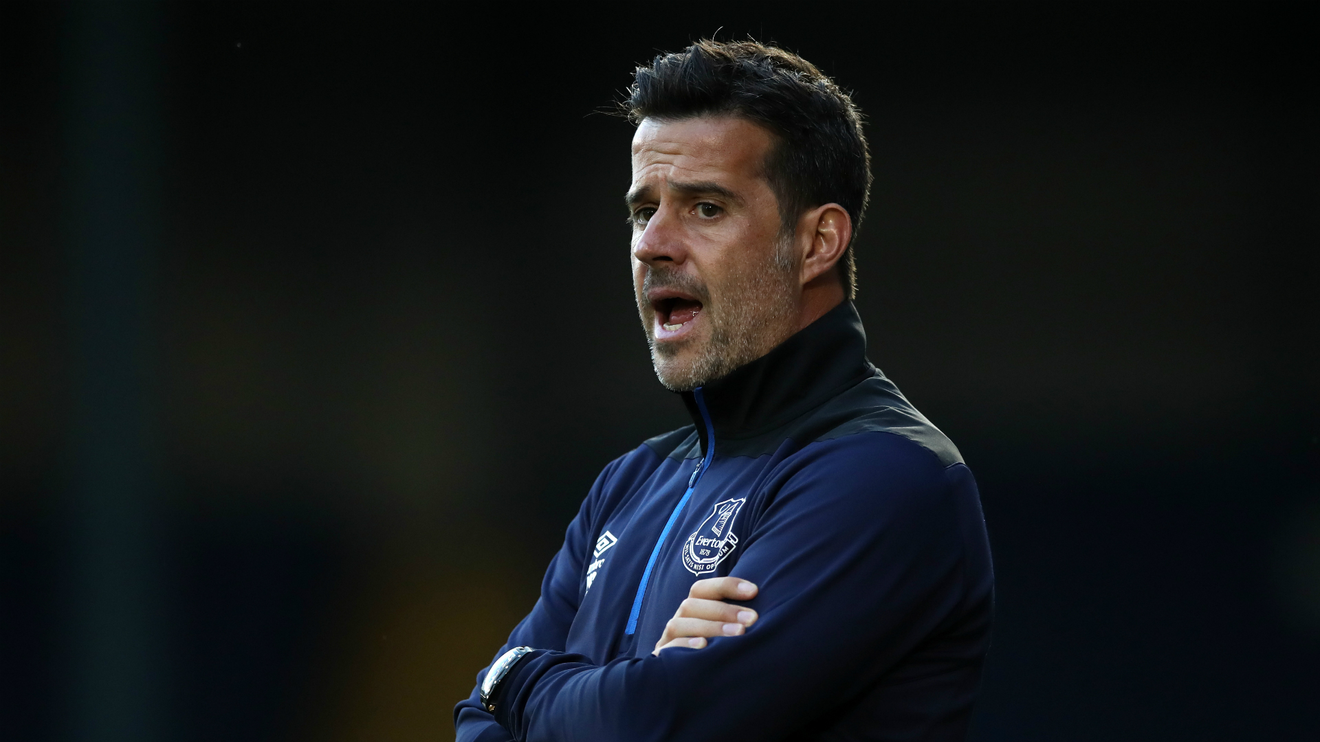 据当时负责 据当时负责